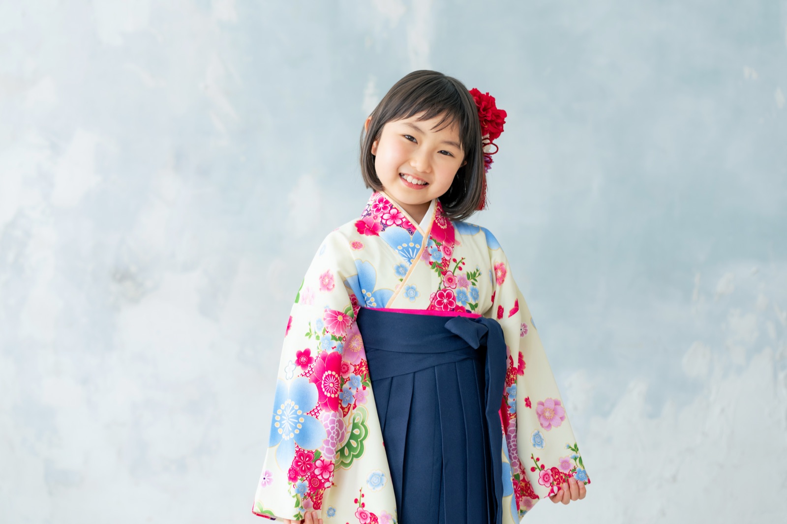 卒業式の袴、学校単位で手配するなら|先生方・小学生の着付けを、式当日の朝、短い時間で一斉に